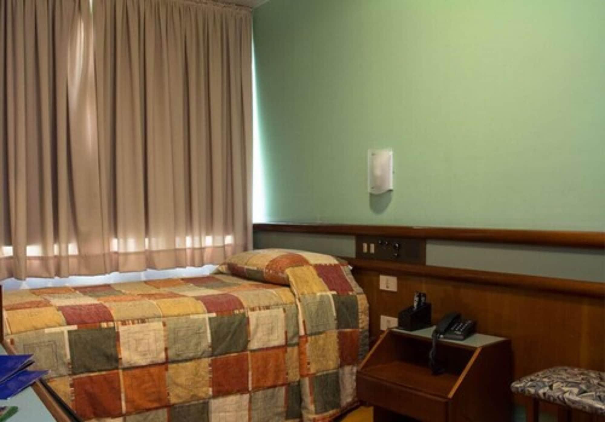 Rede Andrade Mercado Hotel Kurytyba Zewnętrze zdjęcie