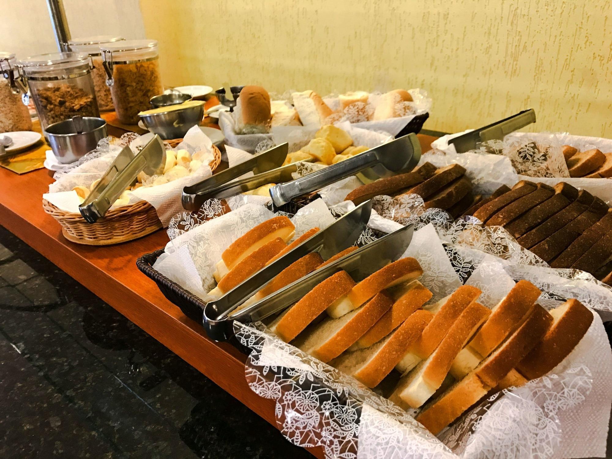 Rede Andrade Mercado Hotel Kurytyba Zewnętrze zdjęcie