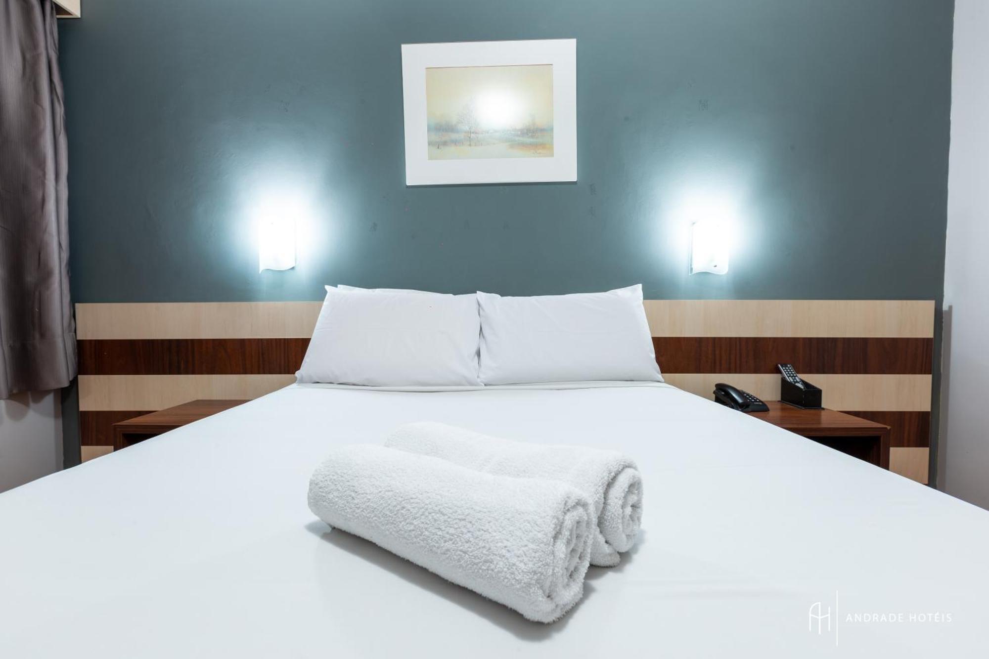 Rede Andrade Mercado Hotel Kurytyba Zewnętrze zdjęcie